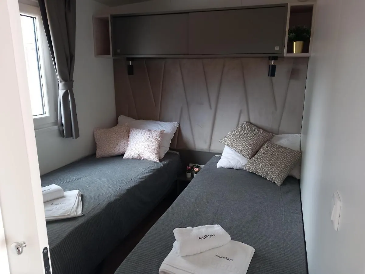 Mobile Home Anamari Biograd na Moru