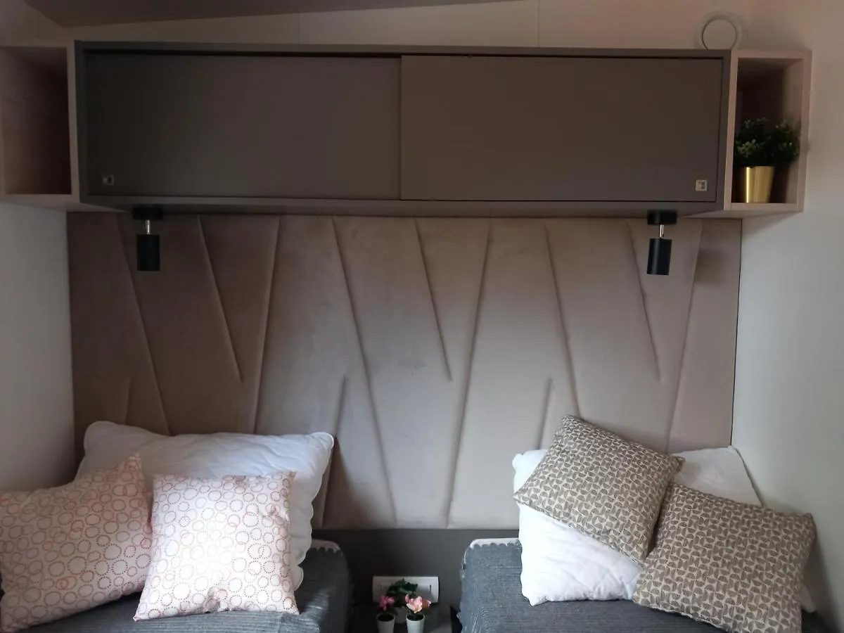 Mobile Home Anamari Biograd na Moru Kemping