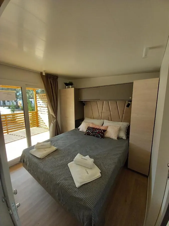 Mobile Home Anamari Biograd na Moru Kemping